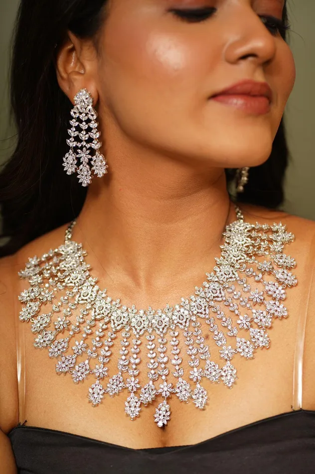 Aurora Diamond Bridal Heavy Set Attrangi Earrings Aurora Diamond Bridal Heavy Set Attrangi Earrings