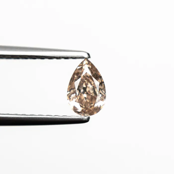 045ct 605x410x254mm SI2 Fancy Brownish Pink Pear Brilliant 1992001 Misfit Diamonds Earrings