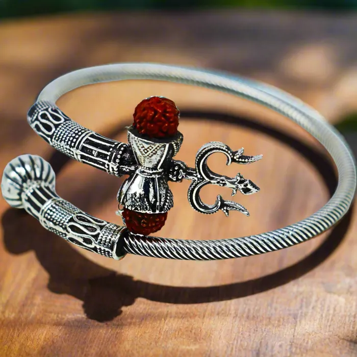 925 sterling silver Lord shiva trident trishool kada bangle bracelet with fabulous natural rudraksha antique jewelry nsk485 TRIBAL ORNAMENTS Bracelets 925 sterling silver Lord shiva trident trishool kada bangle bracelet with fabulous natural rudraksha antique jewelry nsk485 TRIBAL ORNAMENTS Bracelets