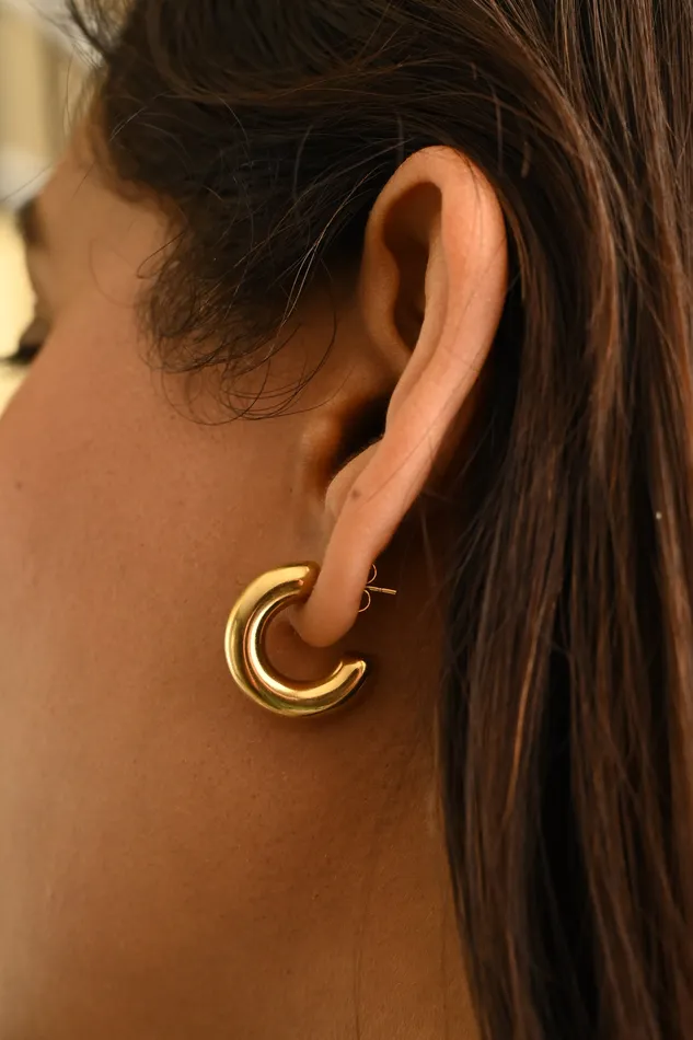 Earrings Jewelvers 18K GoldFilled Small Thick Open Hoop Earrings Earrings Jewelvers 18K GoldFilled Small Thick Open Hoop Earrings