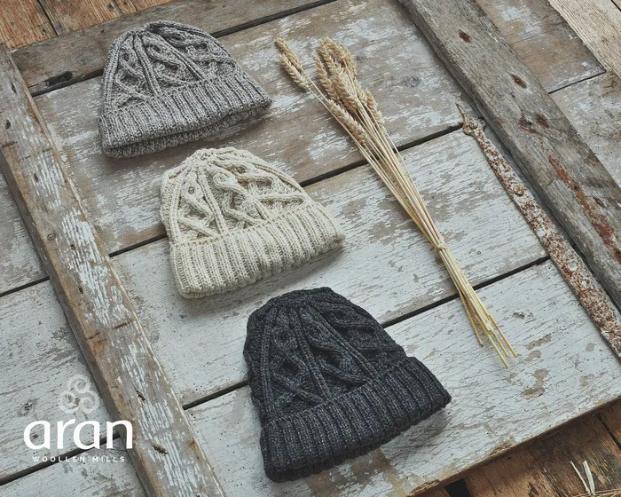 Merino Wool Diamond Stitch Hat Aran Woollen Mills Earrings