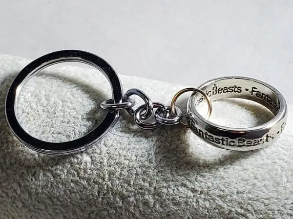 Rings K90 Silver Fantastic Beast Ring Keychain alice