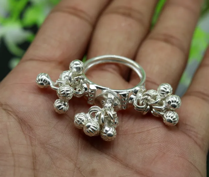 TRIBAL ORNAMENTS Vintage design Sterling silver handmade charm ring excellent customized noisy bells drops personalized girls womens jewelry sr260 Rings