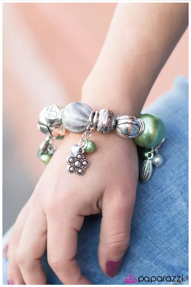 Bracelets Paparazzi Jewelry Paparazzi Bracelet It Was Just A Fling Green