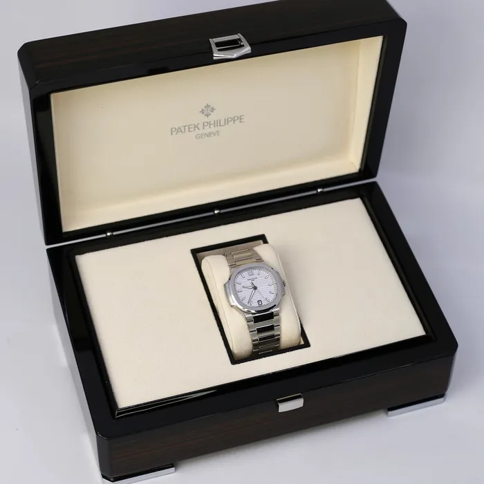 Bracelets Patek Philippe Patek Philippe Nautilus Ladies 352mm Womens Watch Ref 71181A010 White Opaline Dial Stainless Steel Bracelet