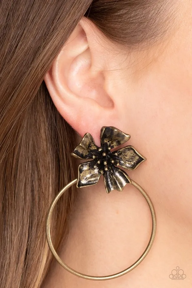 Earrings Paparazzi Jewelry Paparazzi Earring Buttercup Bliss Brass