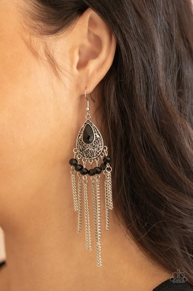 Earrings Paparazzi Jewelry Paparazzi Earring Floating on HEIR Black