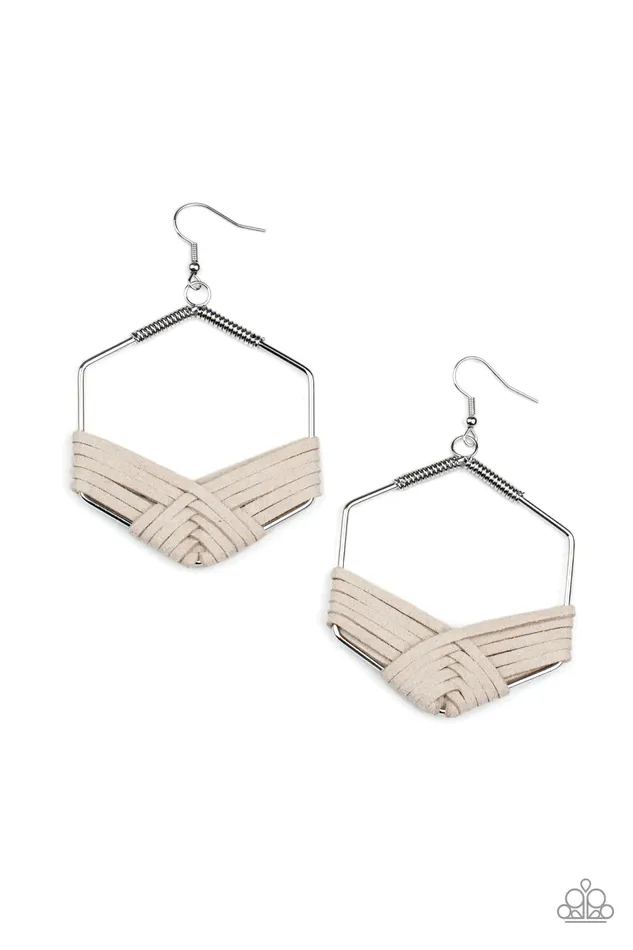 Earrings Paparazzi Jewelry Paparazzi Earring Suede Solstice Silver
