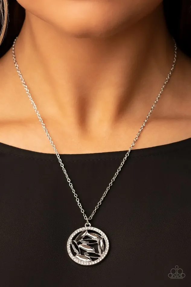 Necklaces Paparazzi Jewelry Paparazzi Necklace HeadSpinning Sparkle Black