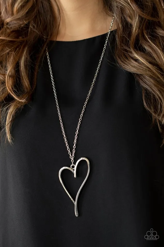 Necklaces Paparazzi Jewelry Paparazzi Necklace HEARTS So Good Silver