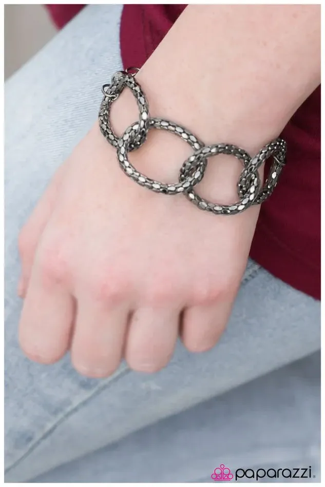 Paparazzi Bracelet Take It Easy Black Paparazzi Jewelry Bracelets