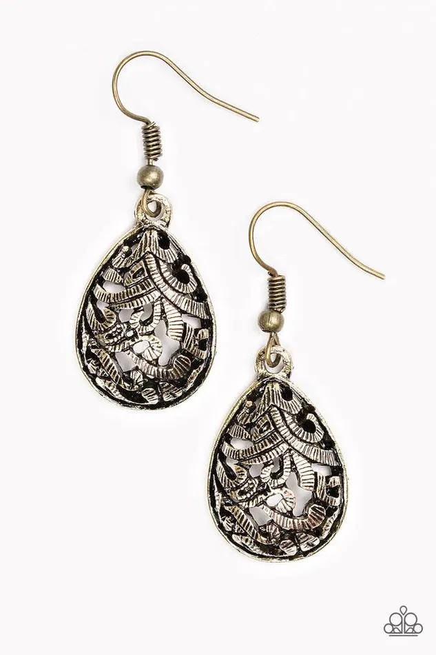 Paparazzi Earring Jungle Vines Brass Paparazzi Jewelry Earrings