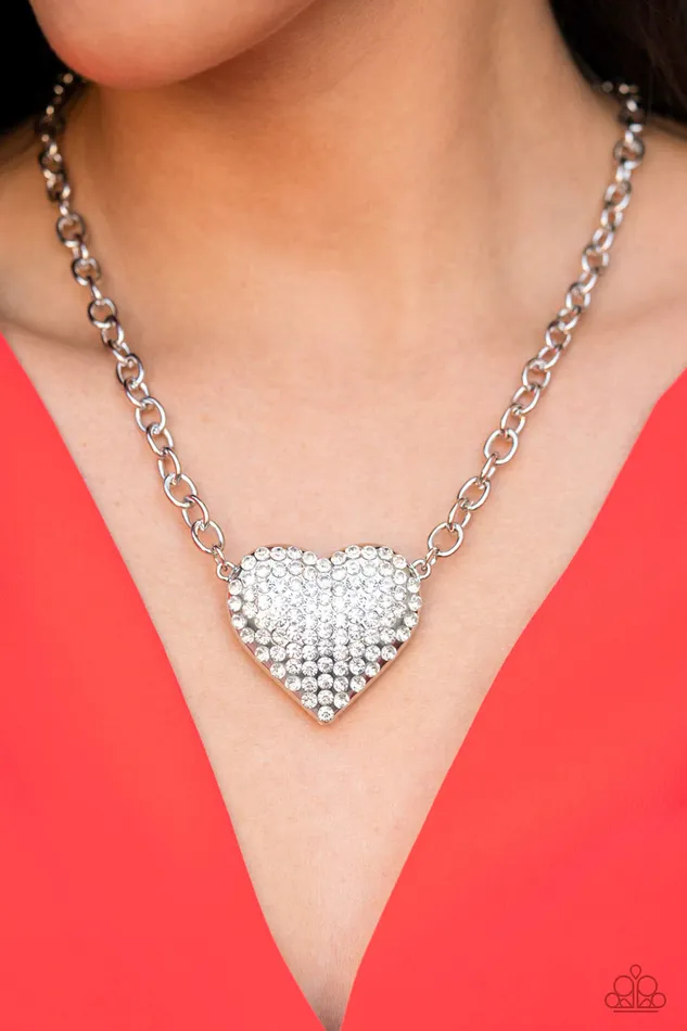 Paparazzi Jewelry Necklaces Paparazzi Necklace Heartbreakingly Blingy White