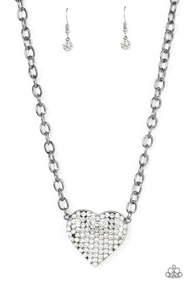 Paparazzi Jewelry Necklaces Paparazzi Necklace Heartbreakingly Blingy White