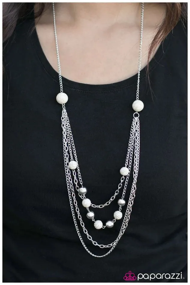 Paparazzi Jewelry Necklaces Paparazzi Necklace Roman Holiday White