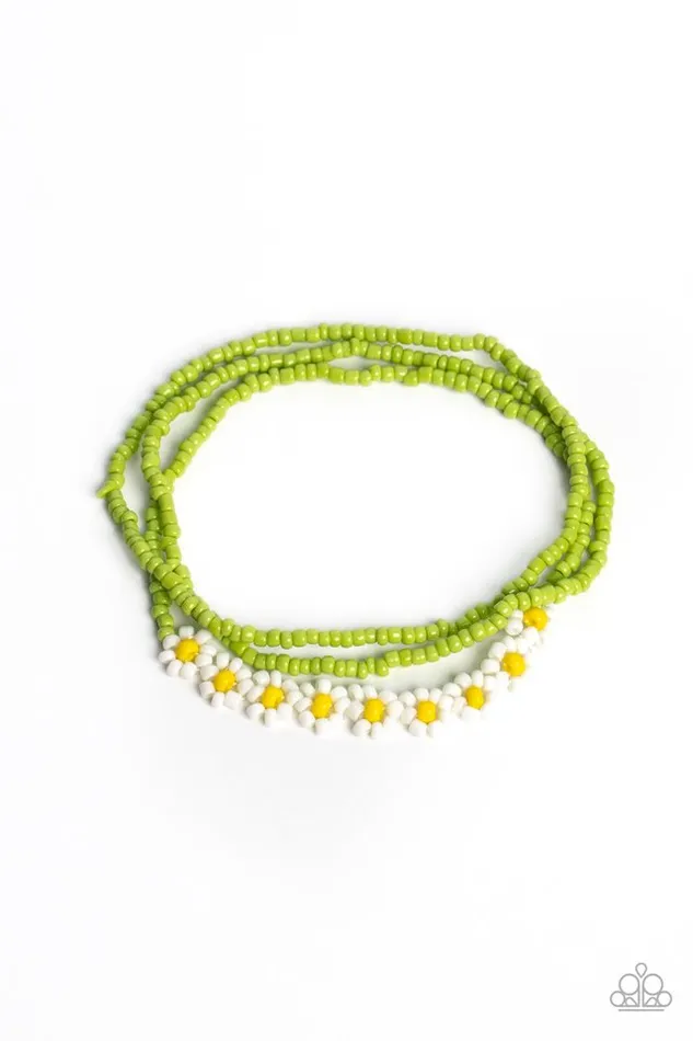 Paparazzi Jewelry Paparazzi Bracelet Buzzworthy Botanicals White Bracelets