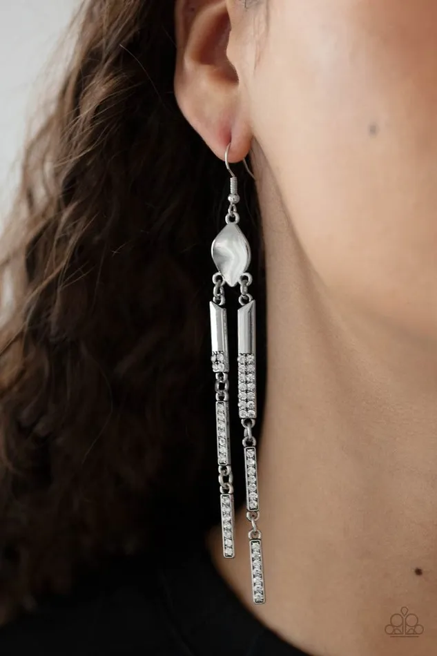 Paparazzi Jewelry Paparazzi Earring Defined Dazzle White Earrings