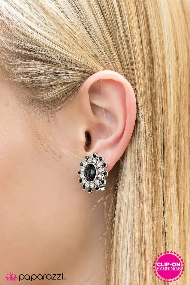Paparazzi Jewelry Paparazzi Earring Night At The Grammys Black Earrings