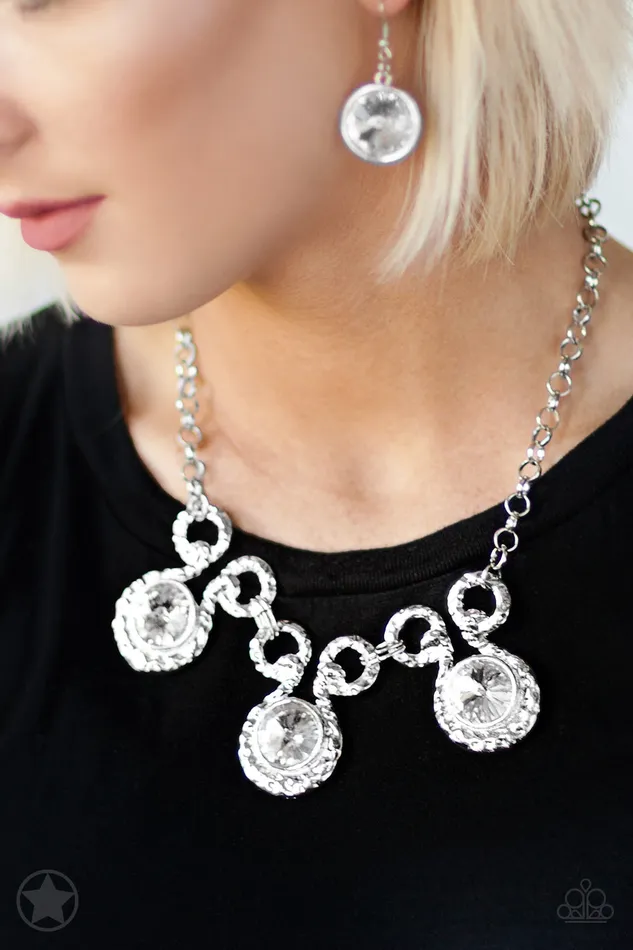 Paparazzi Jewelry Paparazzi Necklace Blockbuster Hypnotized Silver White Necklaces