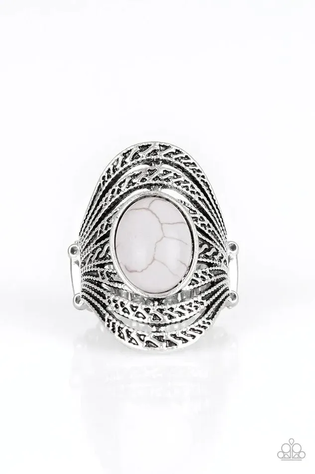Paparazzi Jewelry Paparazzi Ring Royal Roamer Silver Rings
