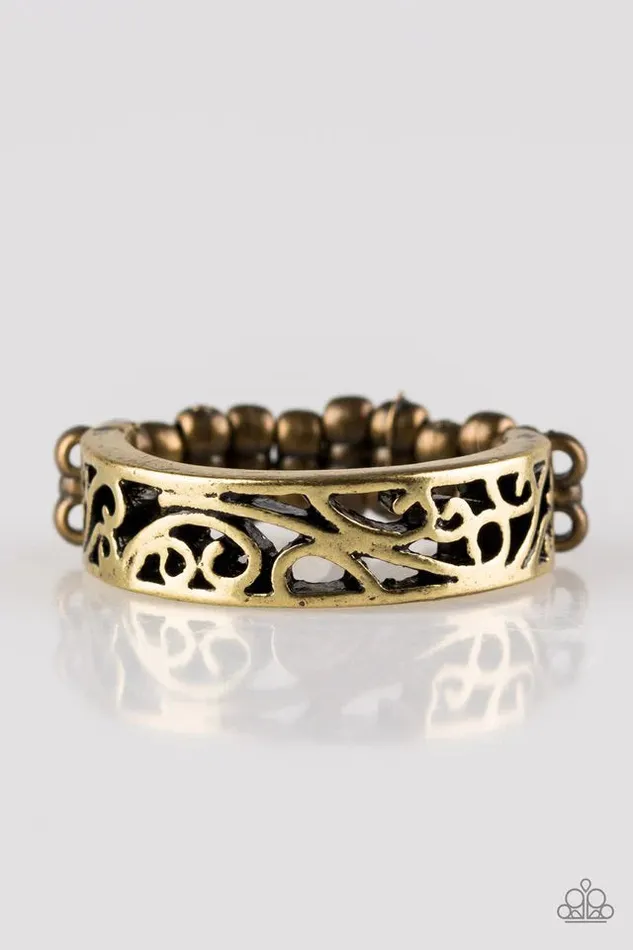 Paparazzi Jewelry Rings Paparazzi Ring Wandering Wisteria Brass