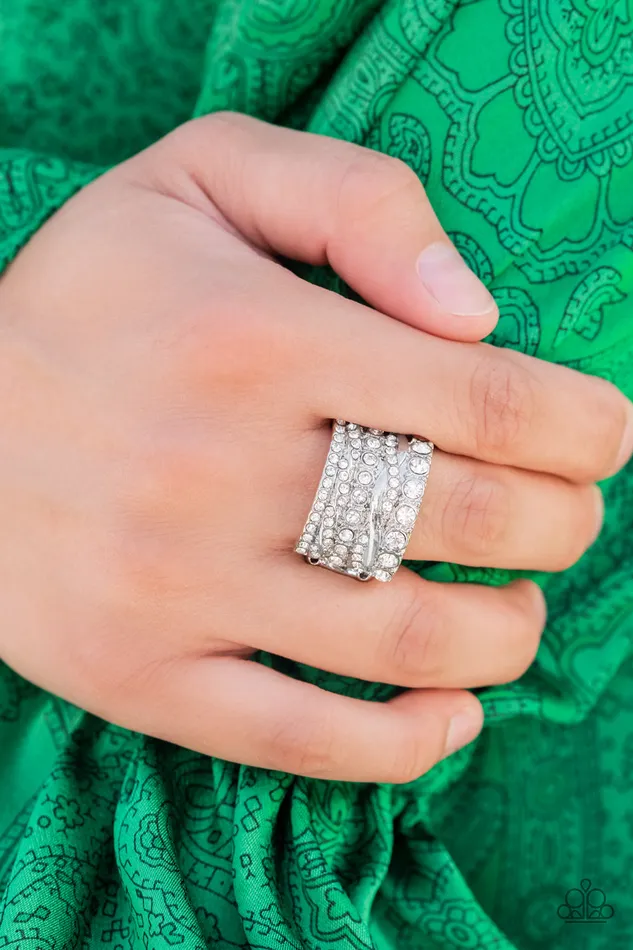 Paparazzi Ring Exclusive Elegance White Paparazzi Jewelry Rings