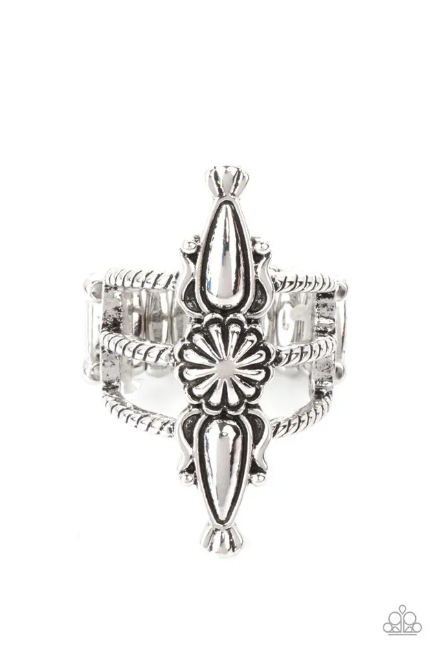 Paparazzi Ring Westward Expansion Silver Paparazzi Jewelry Rings Paparazzi Ring Westward Expansion Silver Paparazzi Jewelry Rings