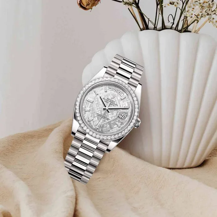 Rolex Day Date 40mm Ref 228349rbr0040 Meteorite Diamond Dial Diamond Bezel 18K White Gold President Bracelet Mens Watch Rolex Bracelets