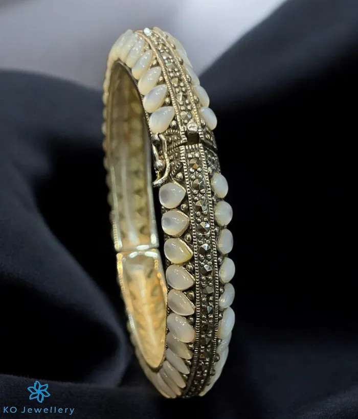 Bracelets Marcasite The Moonlit Silver Marcasite Openable Bracelet Free Size