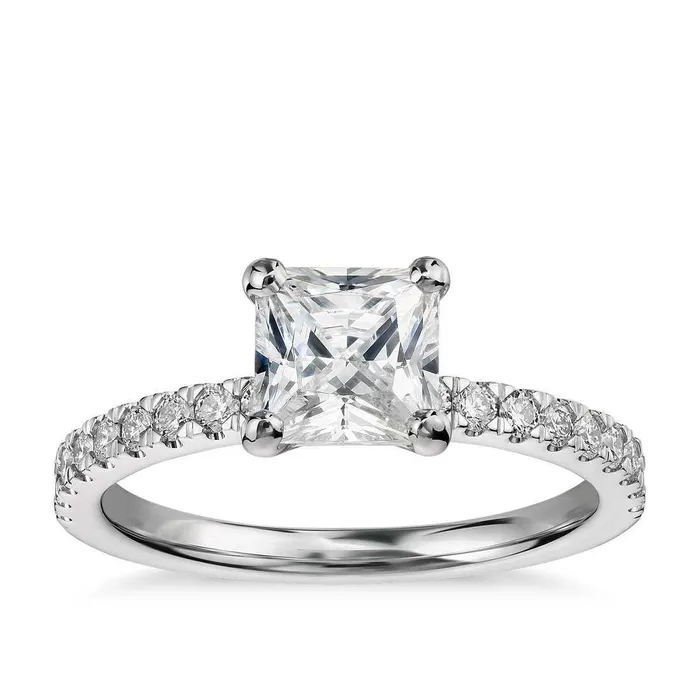 GB Rings 330 Carats Princess And Round Natural Earth Mined Diamonds Ladies Ring GB Rings 330 Carats Princess And Round Natural Earth Mined Diamonds Ladies Ring