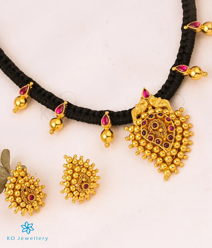 Necklaces Silversmith The Amravana Silver Paisley Ornate Thread Necklace Black Necklaces Silversmith The Amravana Silver Paisley Ornate Thread Necklace Black