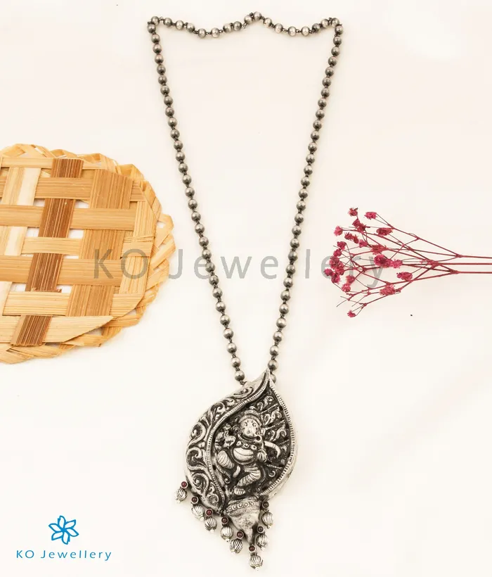 Silversmith Necklaces The Natya Ganesha Silver Nakkasi Necklace
