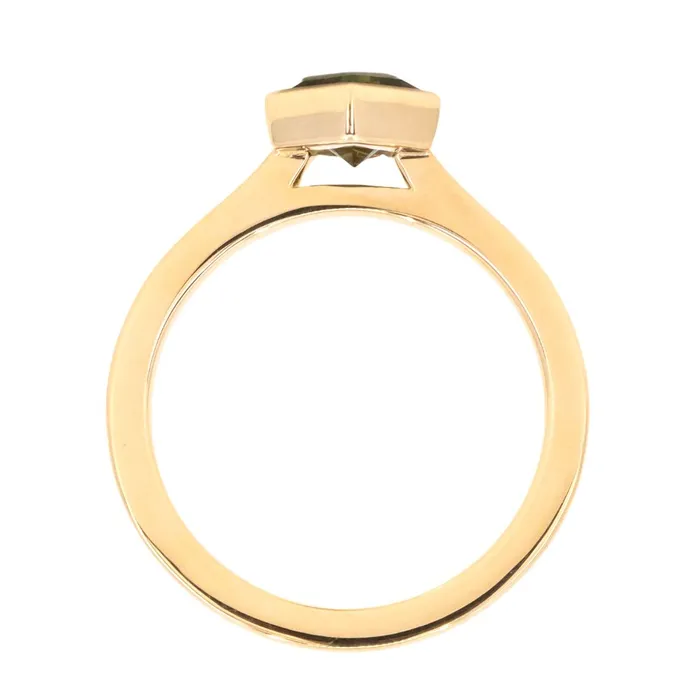 121ct Green Kite Sapphire in 18k Yellow Gold Contemporary Bezel Setting Anueva Jewelry PreStyled Sets