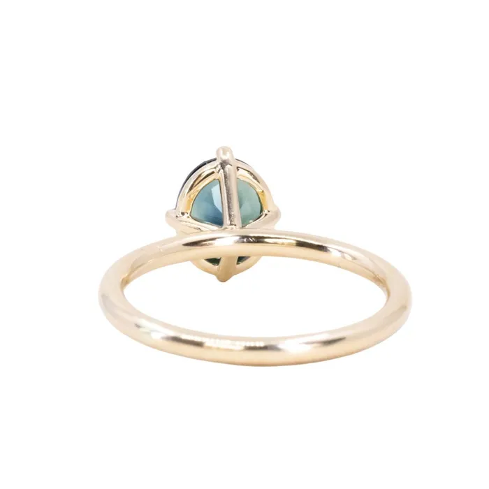 165ct Untreated Deep Teal Nigerian Oval Sapphire Four Prong Compass Set Solitaire in 18k Yellow Gold Brume PreStyled Sets