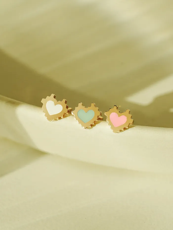 14K Gold Enamel Pixel Heart Cartilage Earring 18G16G MinimalBijoux Earrings