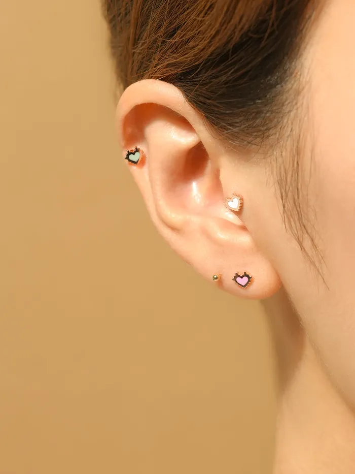 14K Gold Enamel Pixel Heart Cartilage Earring 18G16G MinimalBijoux Earrings