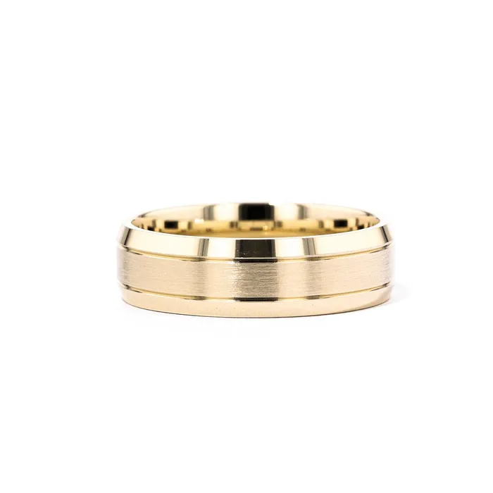 65mm Satin Finish Bevel Edge Gold Ring Princess Bride Diamonds Rings
