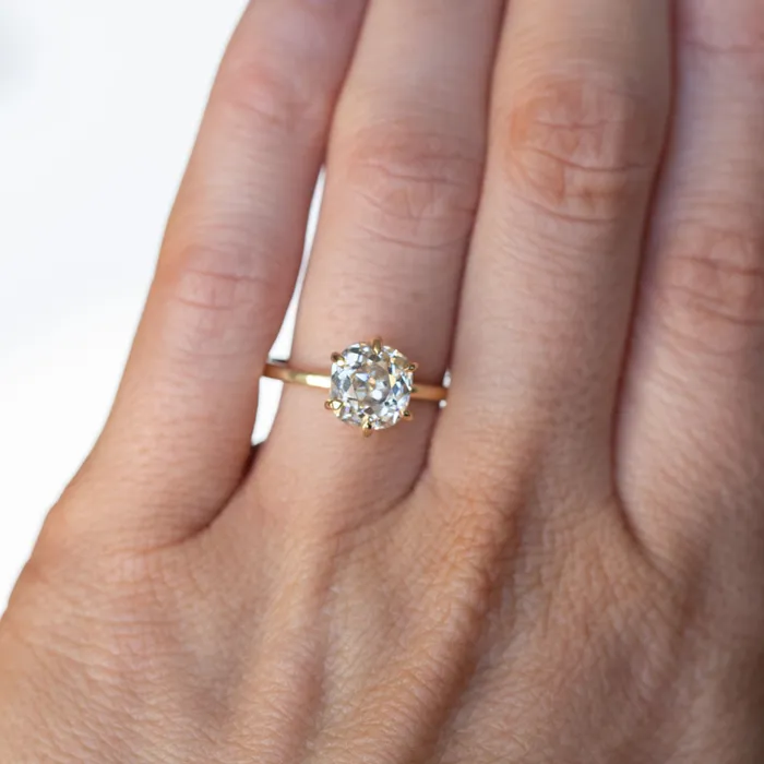 Anueva Jewelry PreStyled Sets 215ct Antique Old Mine Cut Diamond in 18k Yellow gold Lotus Six Prong Solitaire