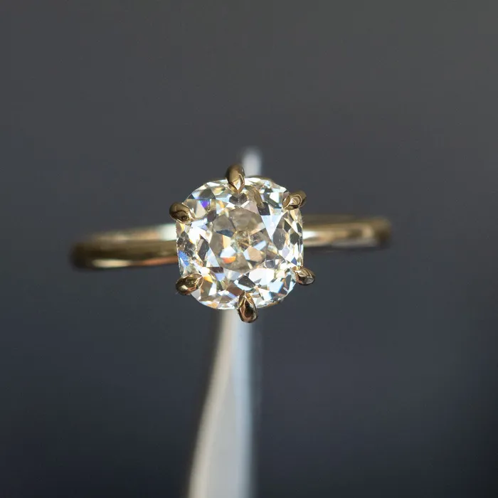 Anueva Jewelry PreStyled Sets 215ct Antique Old Mine Cut Diamond in 18k Yellow gold Lotus Six Prong Solitaire