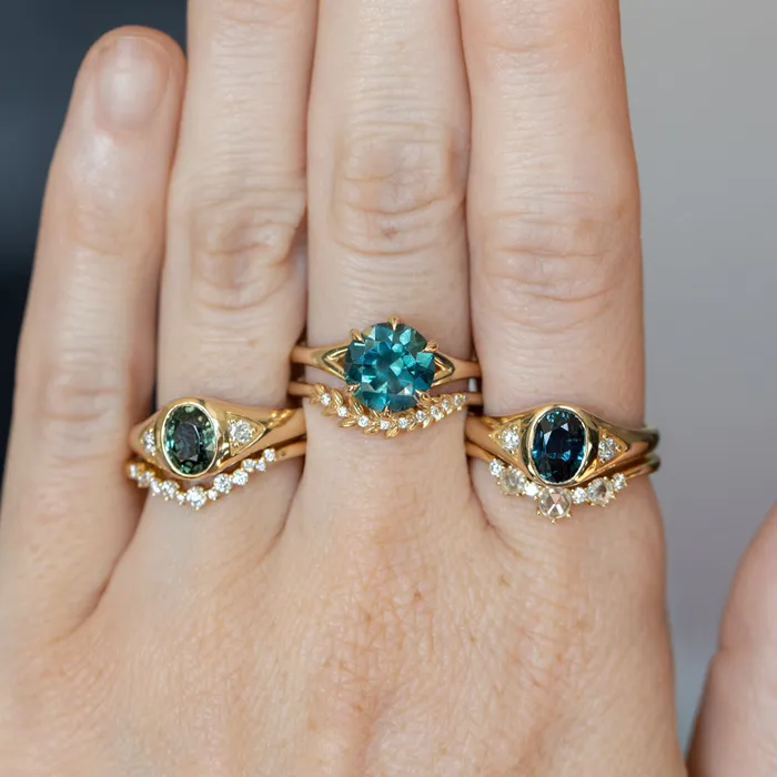 Anueva Jewelry Rings 126ct Oval Green Untreated Montana Sapphire Signet Style Ring with Diamonds in 14k Yellow Gold