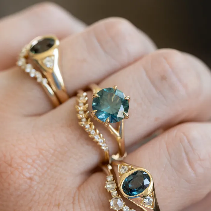 Anueva Jewelry Rings 126ct Oval Green Untreated Montana Sapphire Signet Style Ring with Diamonds in 14k Yellow Gold