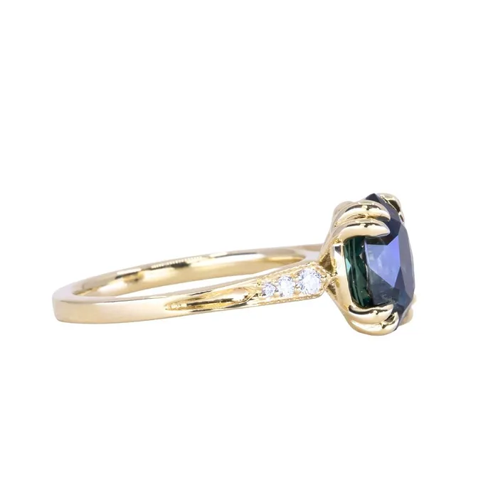 Anueva Jewelry Rings 319ct Untreated Oval Madagascar Sapphire and Diamond Vintage Cathedral Double Prong Ring in 18k Yellow Gold
