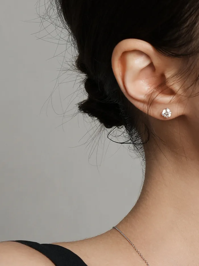 Earrings 14K Gold 4 Pronged Moissanite Stud Earring MinimalBijoux