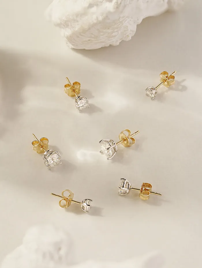 Earrings 14K Gold 4 Pronged Moissanite Stud Earring MinimalBijoux