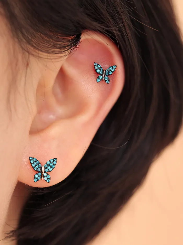 Earrings MinimalBijoux 14K gold Bling Blue Butterfly cartilage earring 20g
