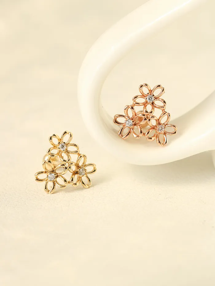 Earrings MinimalBijoux 14K Gold Flower Garden Cartilage Earring 20G18G16G
