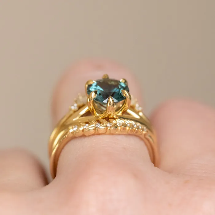 Lewis Clark Sapphires PreStyled Sets 193ct Ocean Blue Teal Montana Sapphire Low Profile Six Prong Split Shank Solitaire in 18k Yellow Gold
