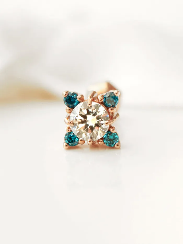 MinimalBijoux 14K Gold Point Blue cartilage earring 18g16g Earrings