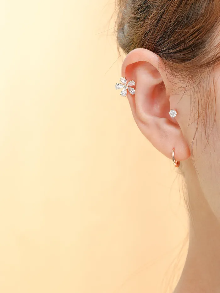 MinimalBijoux Earrings 14K Gold Big Cubic Flower Cartilage Earring 20G18G16G