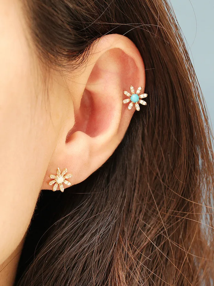 MinimalBijoux Earrings 14K Gold Opal Turquoise Daisy Cartilage Earring 20G18G16G